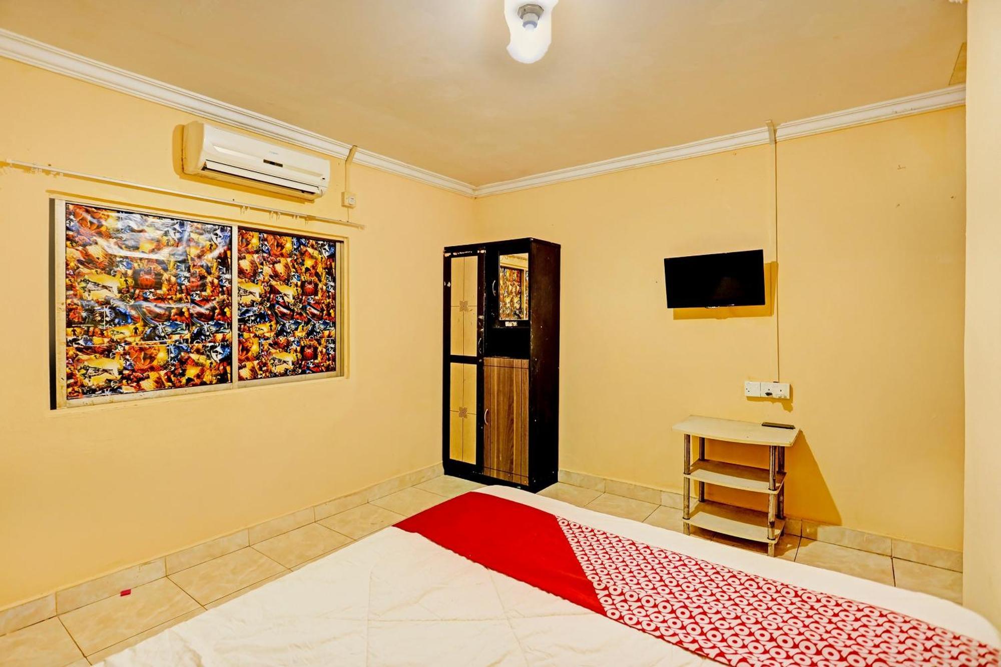 Отель Oyo 92334 Abi Manyu Syariah Нагоя Экстерьер фото